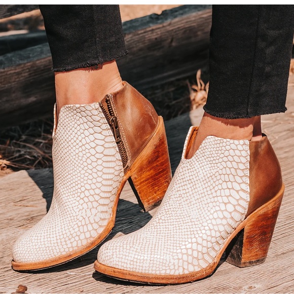 Freebird by Steven Shoes - FREE BIRD DETROIT
